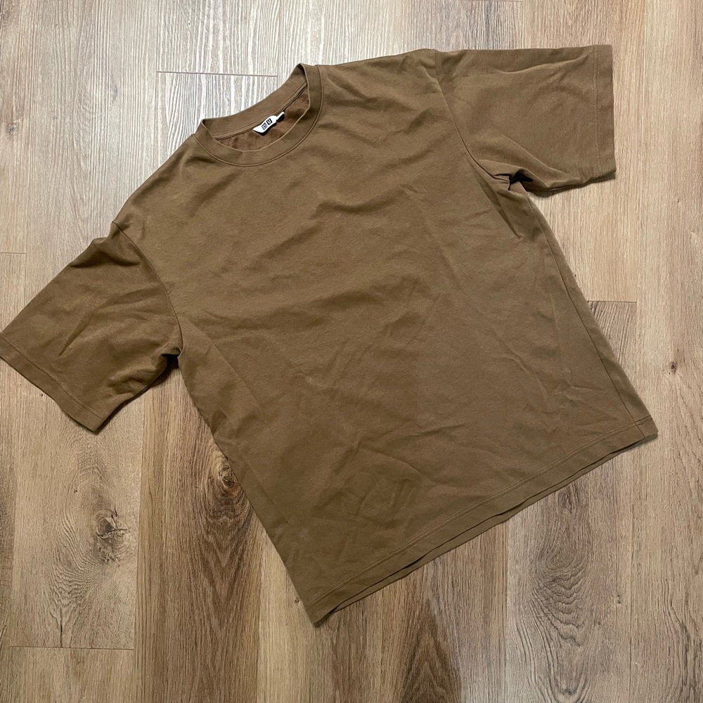 Uniqlo Airism Oversized Tee